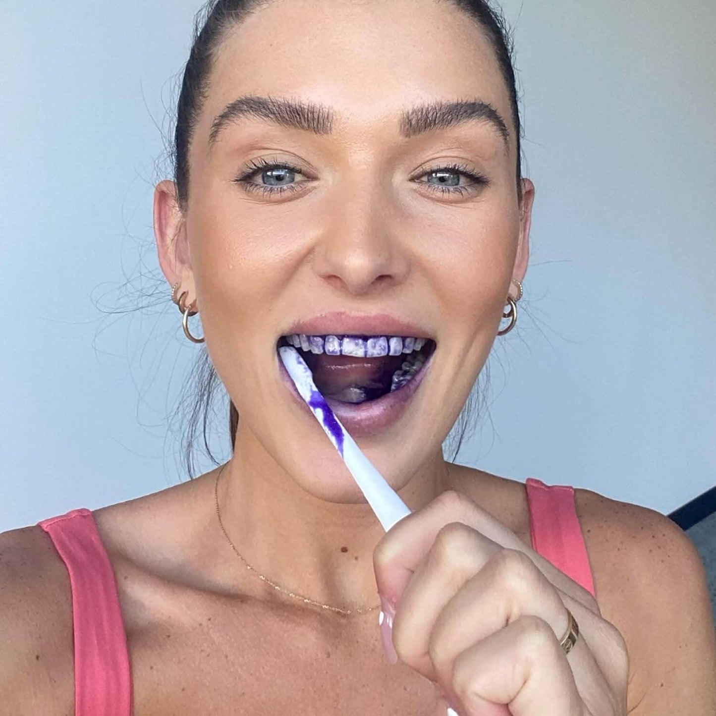 🟣 SmileBright V34 – Espuma Blanqueadora Instantánea